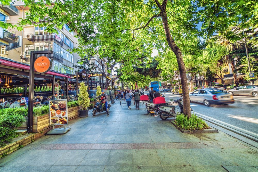 Bağdat Caddesi Gelinlik Mağazaları