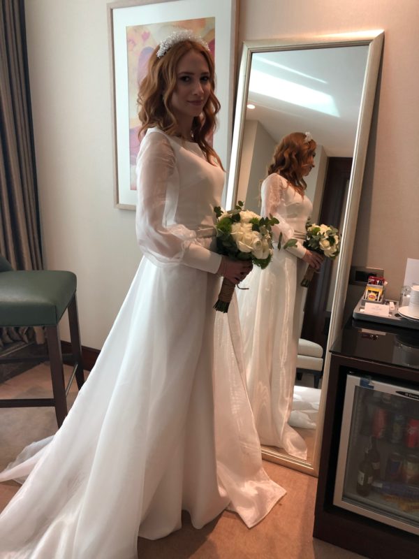 Beyaz Butik Kiralık Evden Çıkış Elbisesi